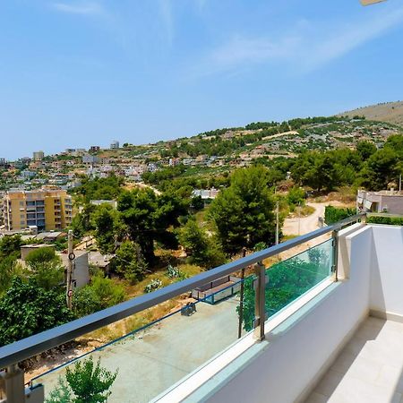 Brothers Lr Saranda Dış mekan fotoğraf
